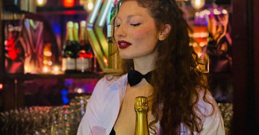 Secret Square Paris : Parisian Strip-Tease Cabaret Ticket - Key points before you book