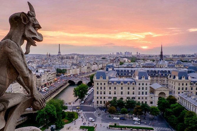 See 15+ Top Sights Paris Tour with Fun Guide, (Walking and Metro Tour) - What the Metro training adds