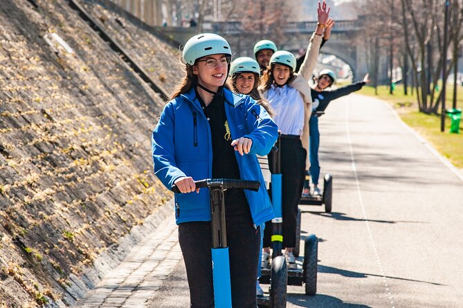 Segway - Ride along the rivers 1h30 - Why a Segway works well in Lyon