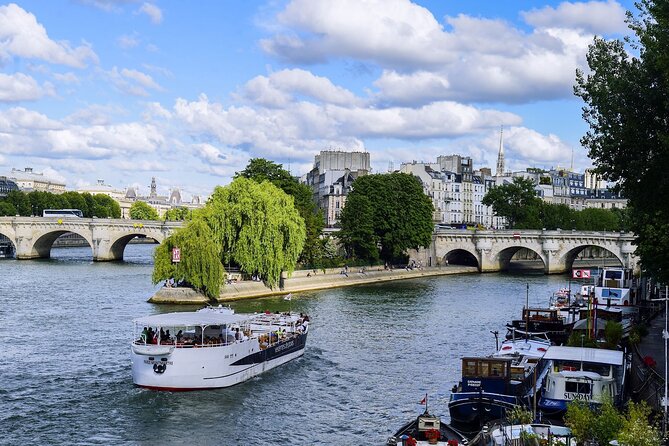 Seine River Guided Cruise by Vedettes de Paris - Musée d’Orsay and the great city museums