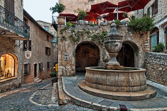 Self Guided Antibes, Cannes & Saint Paul de Vence from Nice - Weather and timing can change the experience