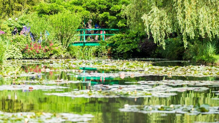 Small-Group Giverny and Van Gogh's Room in Auvers from Paris - Monet’s Clos Normand garden and Japanese Water Garden