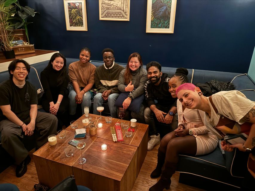 Solo travelers Meetup:A cultural stroll,Drinks & socializing - The first cocktail bar and the cost of drinks