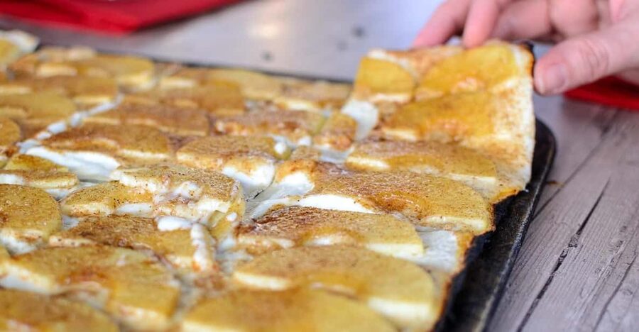 Strasbourg Food Tour : Gourmet private Tour with tastings - A small group keeps the conversation moving