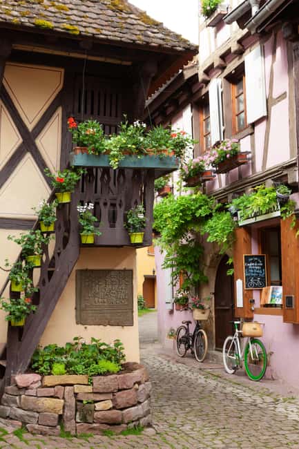 Strasbourg: Full-Day Small Group Tour to Colmar & Riquewihr - Colmar: canals, color, and the longest walk