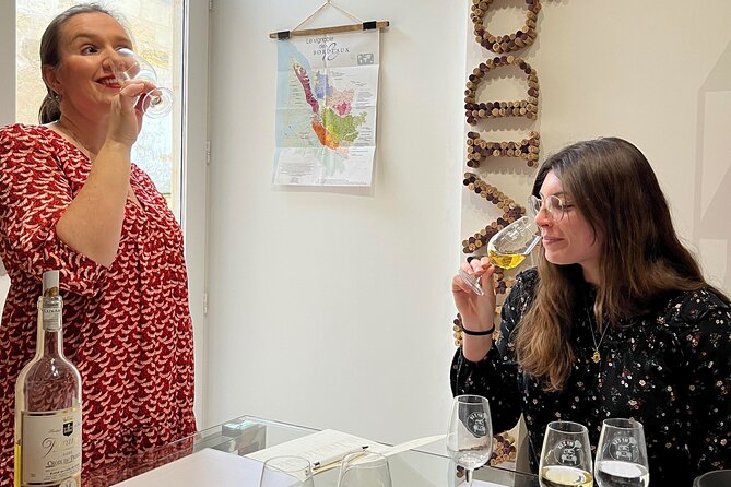 Tasting of 6 Bordeaux wines and pairing charcuterie & cheese - Meeting Mathilde or Cécilia at 25 Av. Thiers
