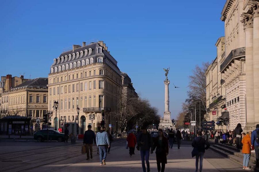 The essential in Bordeaux, private tour with a local - Key points at a glance
