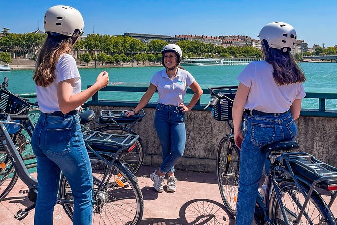 The Grand Bike Tour of Lyon - 3h - How much explanation should you expect?