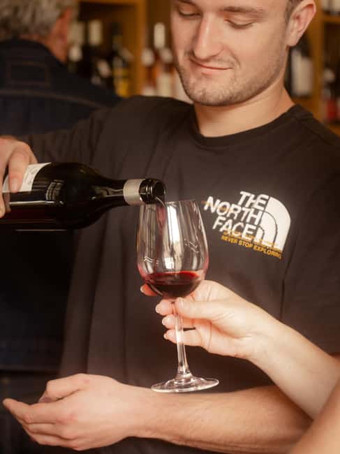 The Ultimate Bordeaux Food Tour: Full Meal & Fine Wines - Booking details worth keeping in mind