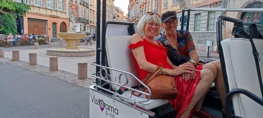 Toulouse: Electric Tuk-Tuk Tour with Photo Stops and Audio - Ancient walls and the Canal du Midi