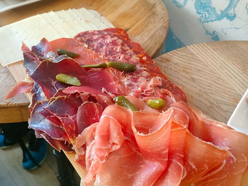 Toulouse: Guided Food Tour with Tastings - Food stories, city history, and guide personality