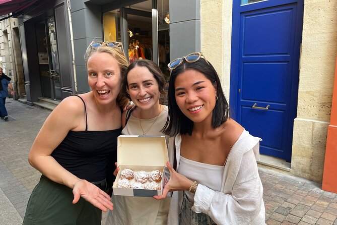 Traditional Gourmet Food & Wine Tour in Bordeaux - Porte Dijeaux and Bordeaux’s old city edges