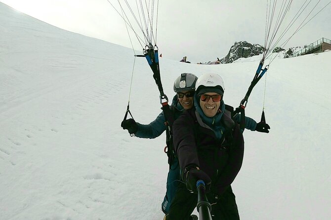 Two-seater paragliding flight in Chamonix - Price, extra costs, and overall value