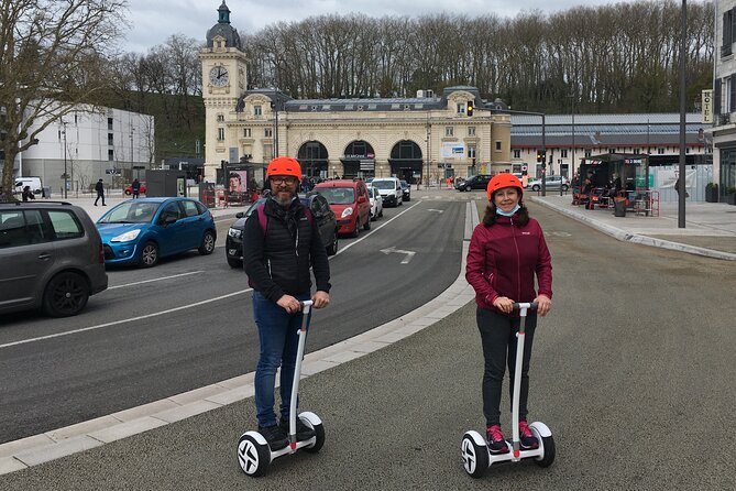 Unusual and ecological ride on a Segway and electric bike in Bayonne - Starting at the Tourist Office on Place des Basques