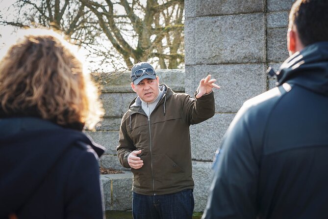 US DDAY Sites Full Day Tour 2nd departure from Bayeux - Sainte-Mère-Église and the airborne operation