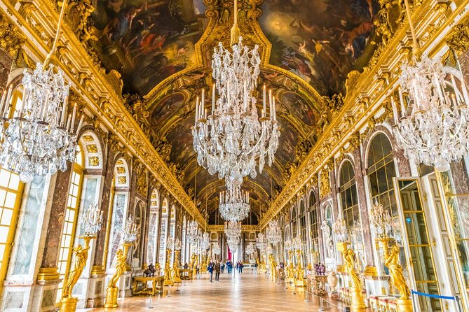 Versailles Bike Tour with Market, Gardens & Guided Palace Tour - Why a bike makes Versailles easier