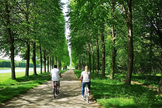 Versailles Bike Tour with Market, Gardens & Guided Palace Tour - Getting from Paris to Versailles