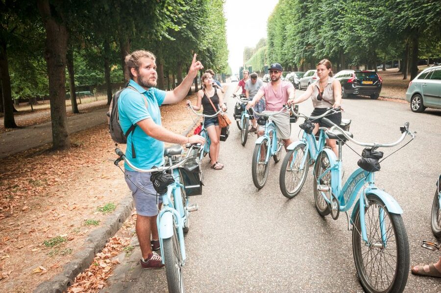 Versailles Bike Tour with Palace & Queen Farm Entrance - Why a bike is the smart way to see Versailles