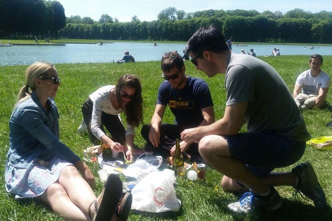 Versailles Domain Bike Tour with Palace Entry by Train from Paris - Lunch beside the Grand Canal