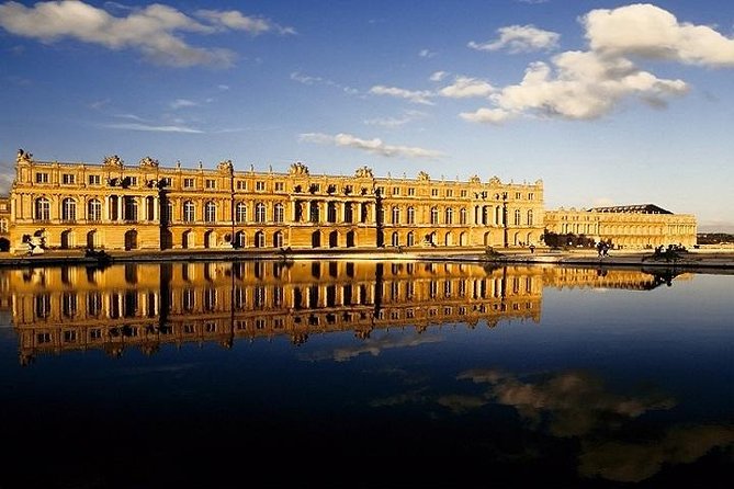 Versailles Guided Visit – Hotel Pickup, Meeting Point or None - Lunch, Trianon, and independent exploring
