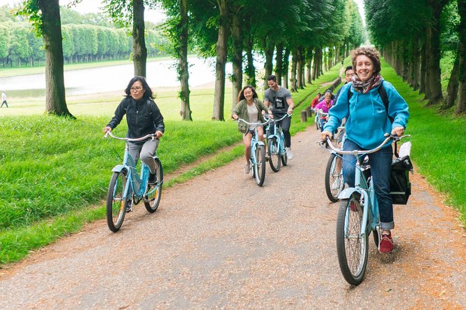 Versailles Palace Bike Tour with Market & Marie-Antoinette hamlet - Why a bicycle makes Versailles make sense
