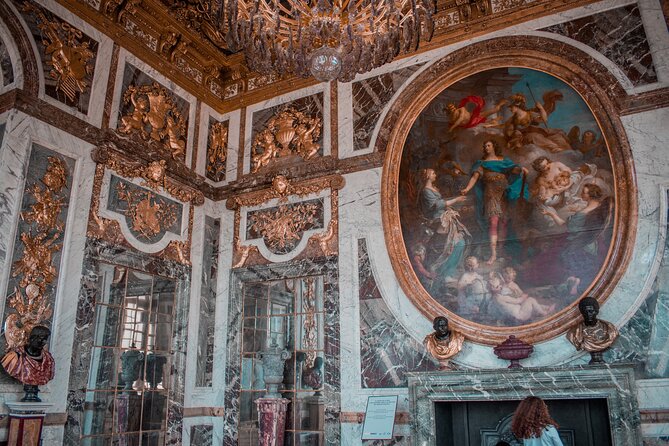 Versailles Palace Guided Tour with Reserved Entry - Delays, security, and timing