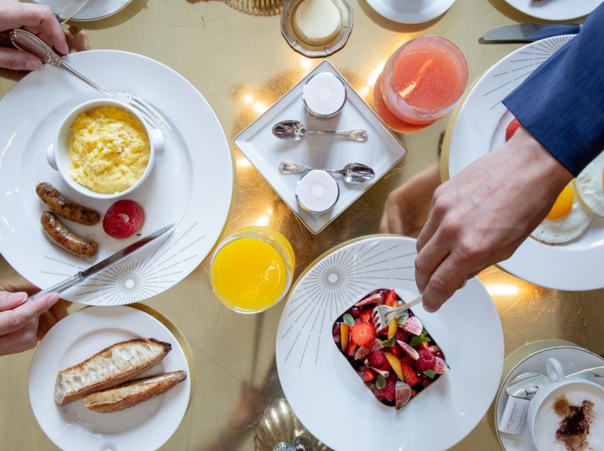Versailles Palace Skip-the-Line Entrance and Breakfast - Who will enjoy this most?