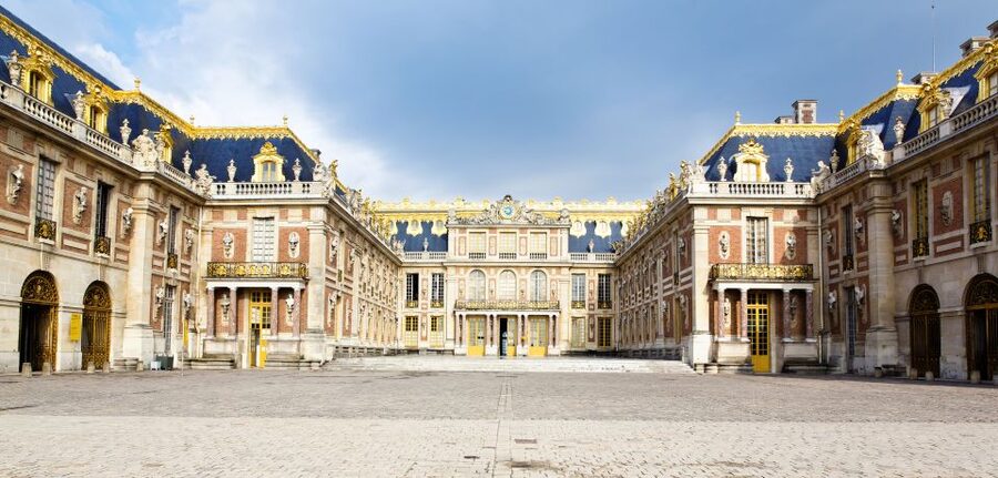 Versailles: Skip-the-Line Guided Tour of Palace with Gardens - Grand Trianon, Petit Trianon, and the Queen’s Hamlet