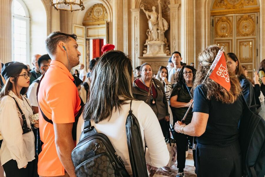 Versailles: Skip-the-Line Tour of Palace with Gardens Access - Inside the palace: what the 90 minutes cover