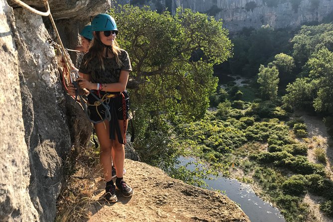 Via corda in Ardèche + big abseil - A family outing, but not a soft adventure