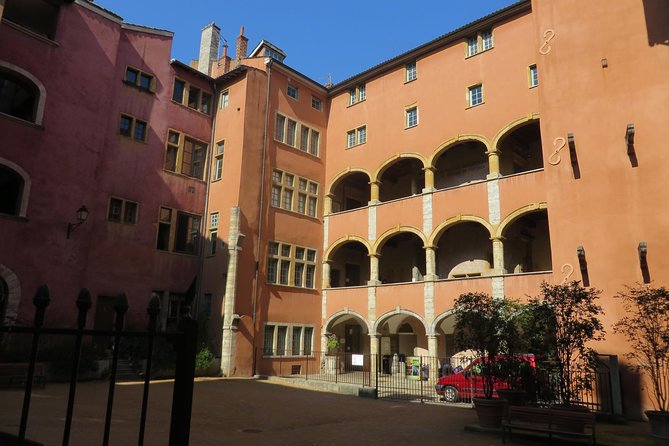 Vieux Lyon Cultural & Historical Walking Guided Tour (English) - Courthouses and the Klaus Barbie trial