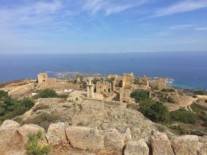 Vieux Villages L'authenticité Corse - The guide makes or breaks the experience