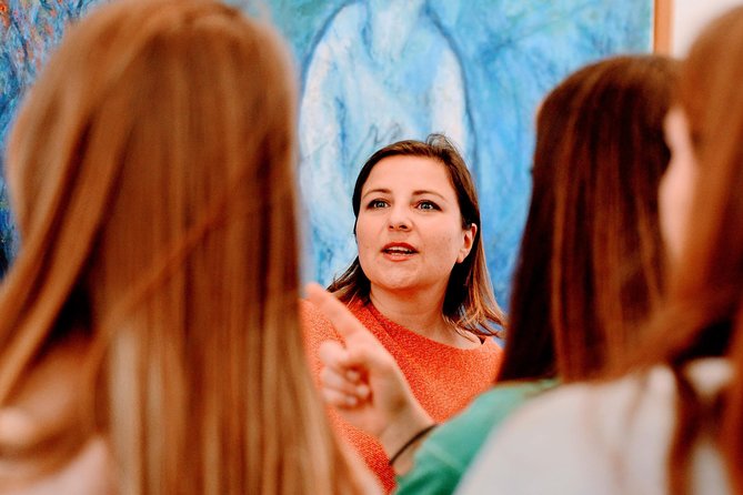 Visit Marc Chagall Museum - Private format and guide quality