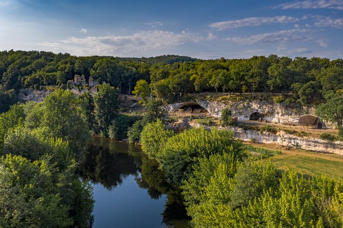 Visit of the Troglodytic Village of Madeleine - Walking Through the Medieval Village