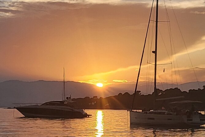 Yacht Me Up – Private All-Inclusive Cannes Sailing Fever - Food, drinks, and the wood-fired pizza stop