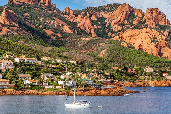 Yacht Me Up – Private All-Inclusive Cannes Sailing Fever - SeaBob, paddleboard, and snorkeling time